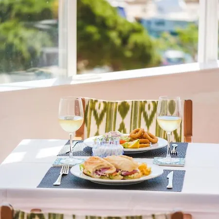 Hotel Baluma Porto Petro (adults Only) 2*